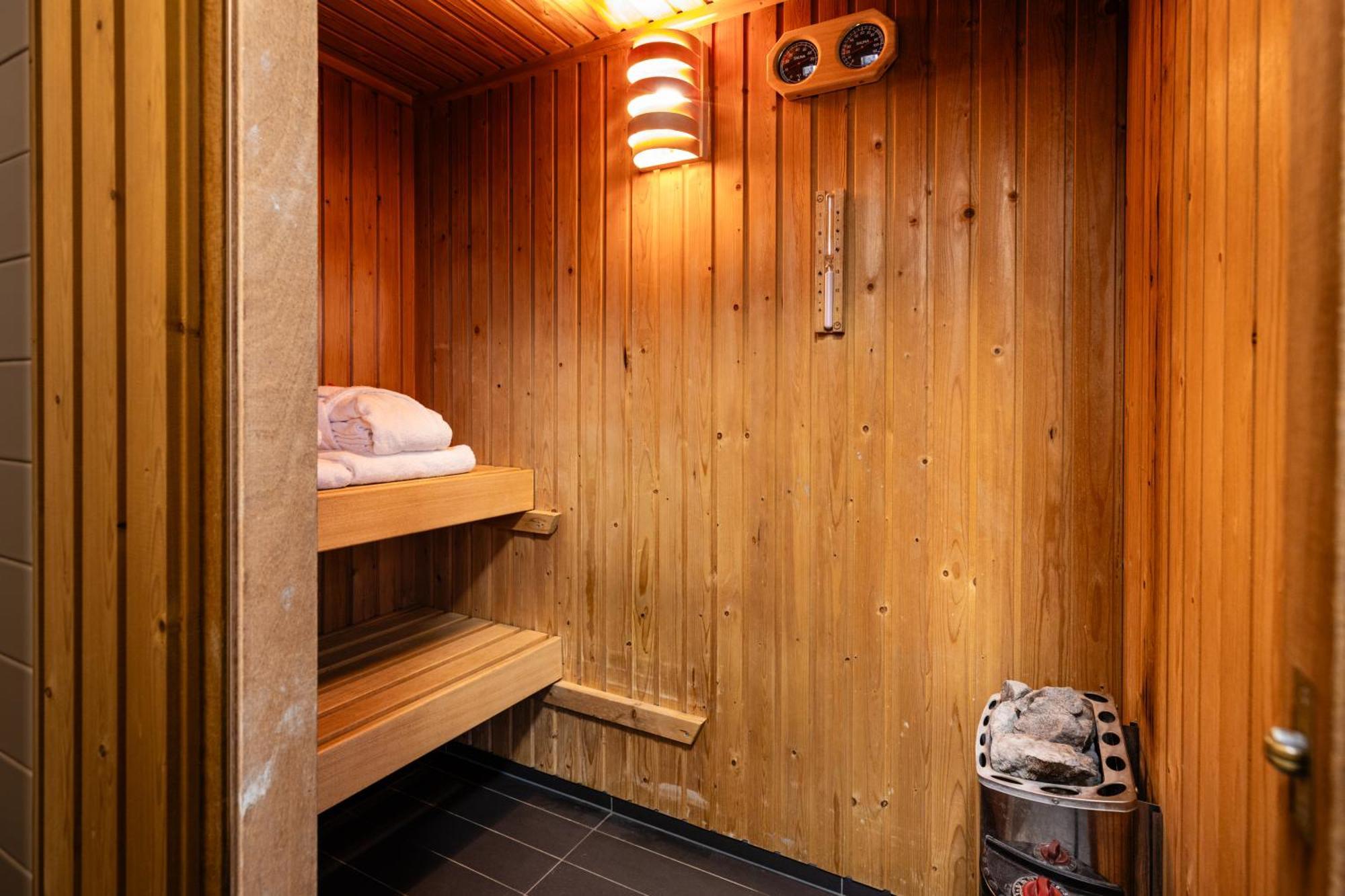 Appartementenhotel Tjermelan Terschelling Oosterend  Exterior photo
