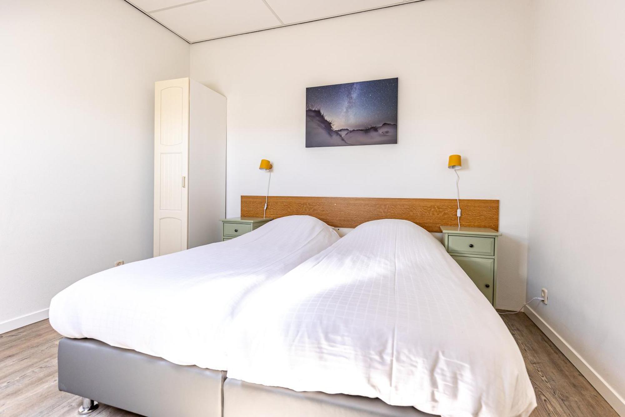 Appartementenhotel Tjermelan Terschelling Oosterend  Exterior photo